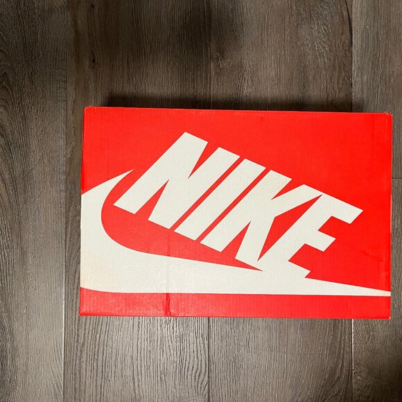Nike Air Max 90 Summit White/Smoke Grey Shoe Box Only! Size 10 - Picture 2 of 3